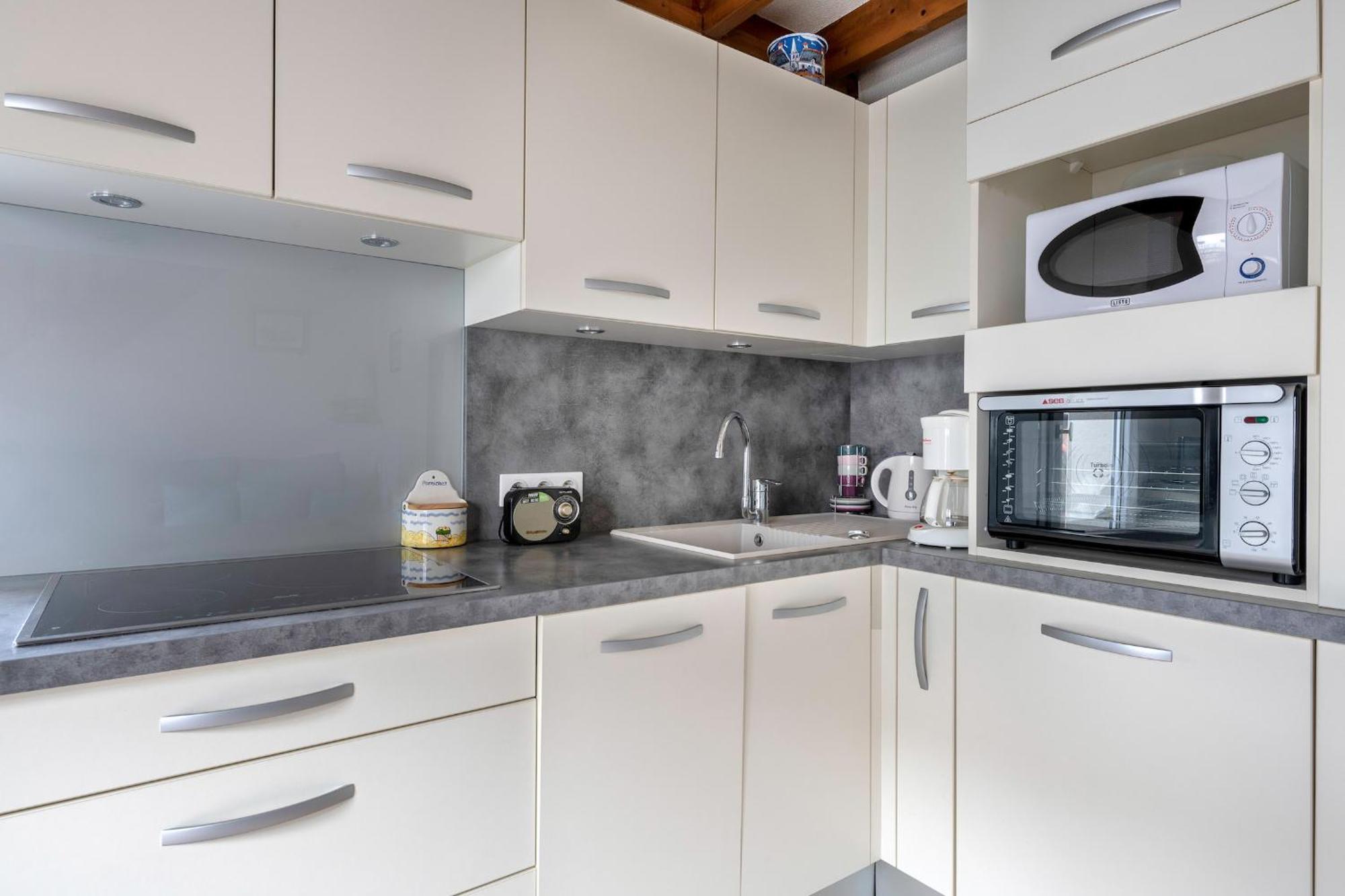 Vacances Familiales Dans Cette Maison A ปอร์นิเชต์ ภายนอก รูปภาพ